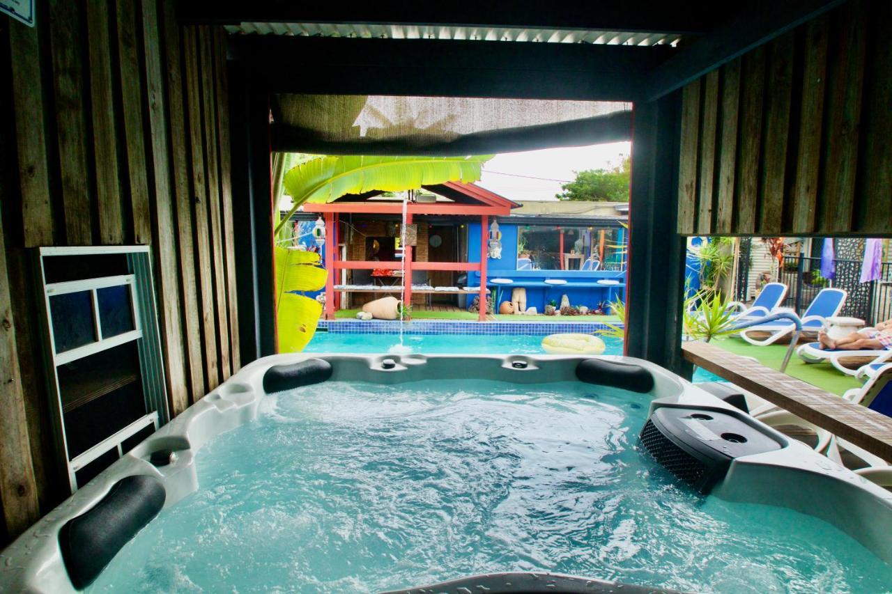 Hideaway Noosa Men Only Beach Resort Peregian Beach Eksteriør bilde